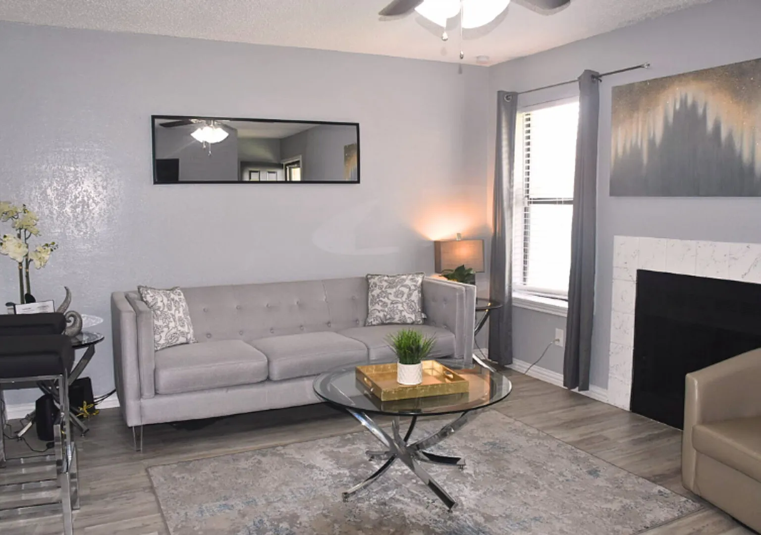 I841 World Cup Stay - 18 min to AT&T - Sleeps 4 - Public Transit — Photo 1
