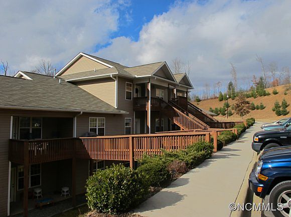 1st image of 29 Shannon Pl APT 107