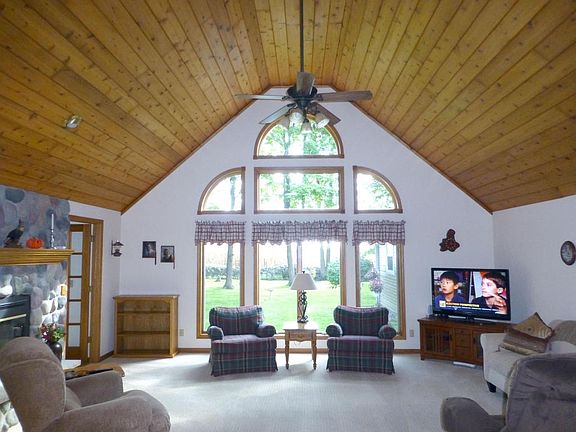 2nd image of 4314 Bramble Wood Dr