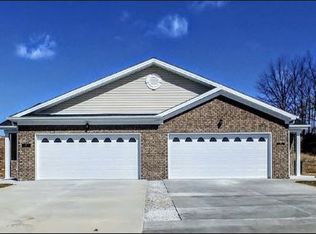 165 Shirley Blvd, Vine Grove, KY 40175