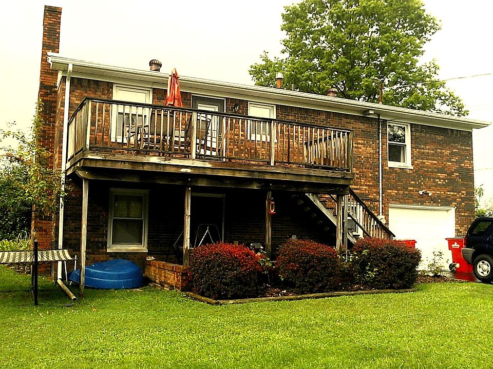 2nd image of 2445 Evergreen Rd