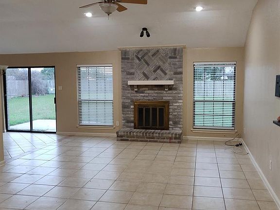 3rd image of 12114 Kleindale Ct
