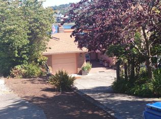 3730 W Commodore Way, Seattle, WA 98199