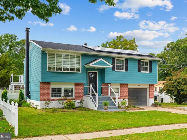 1566 Lafayette St, West Deptford, NJ 08086