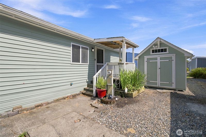 4th image of 11509 20TH Avenue Ct E #32