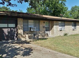 2201 Truman St, Bryan, TX 77801