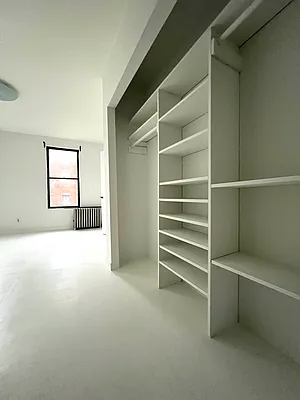 Rented by Compass | media 17