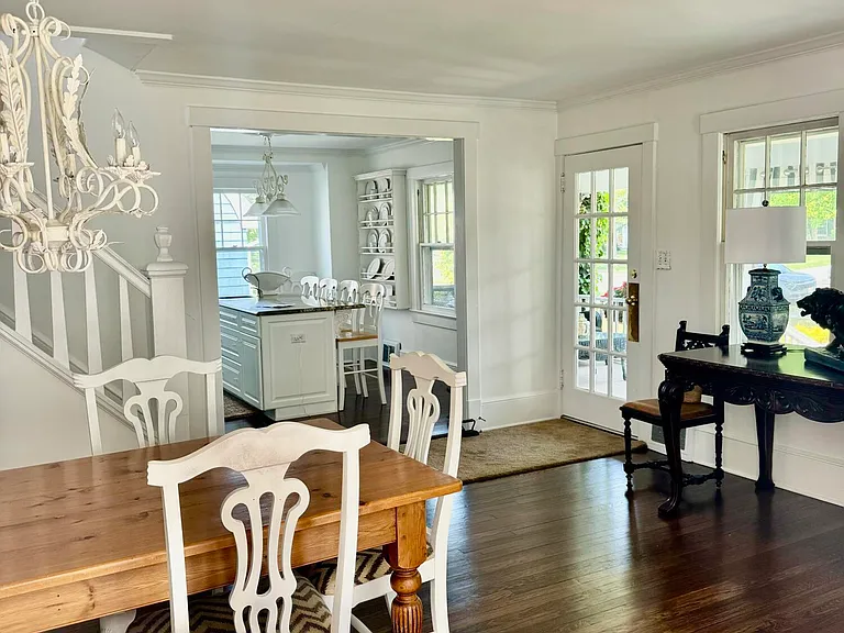312 Boston Blvd — Photo 5