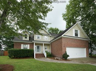 300 Edinburgh St, Summerville, SC 29483