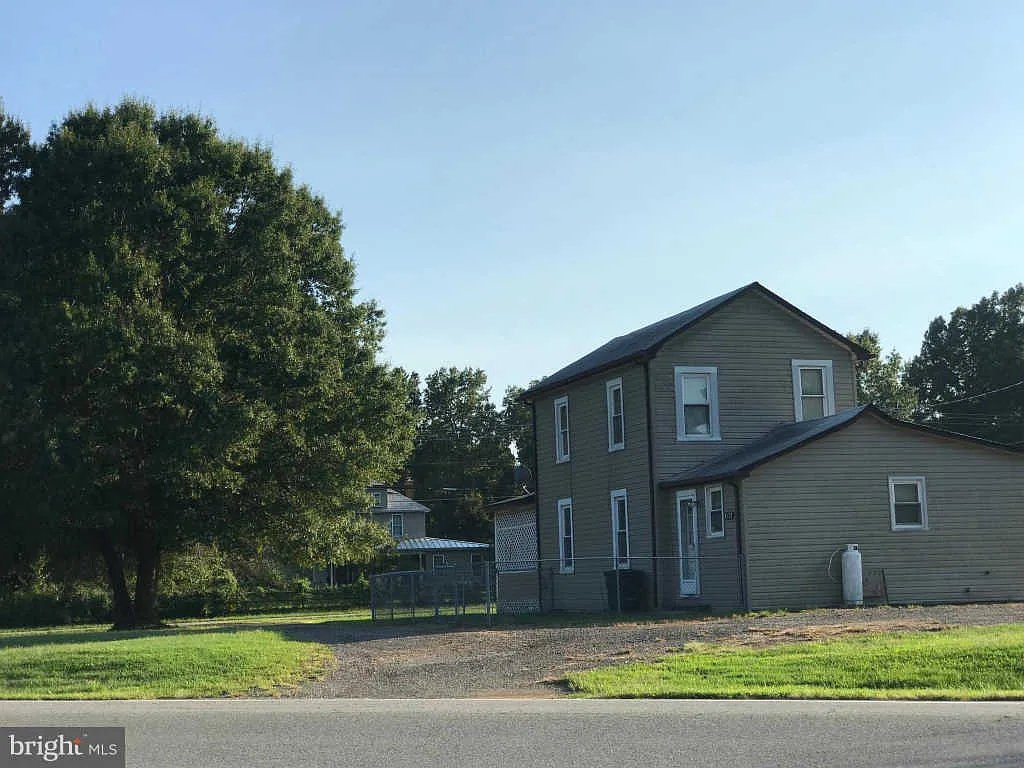 4175 Hawthorne Rd photo 1