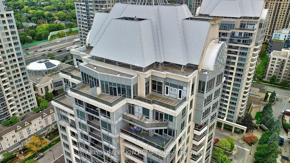 Building Photo - 8 Rean Dr #UPH2