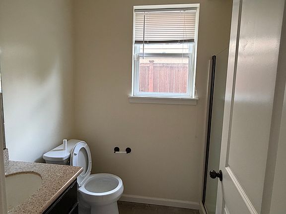 5th image of 13970 5th Pl S