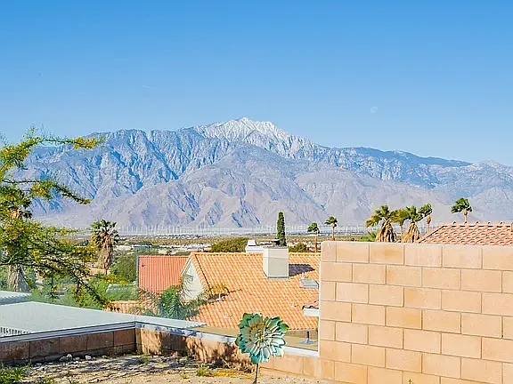 12557 Maui Way — Photo 28