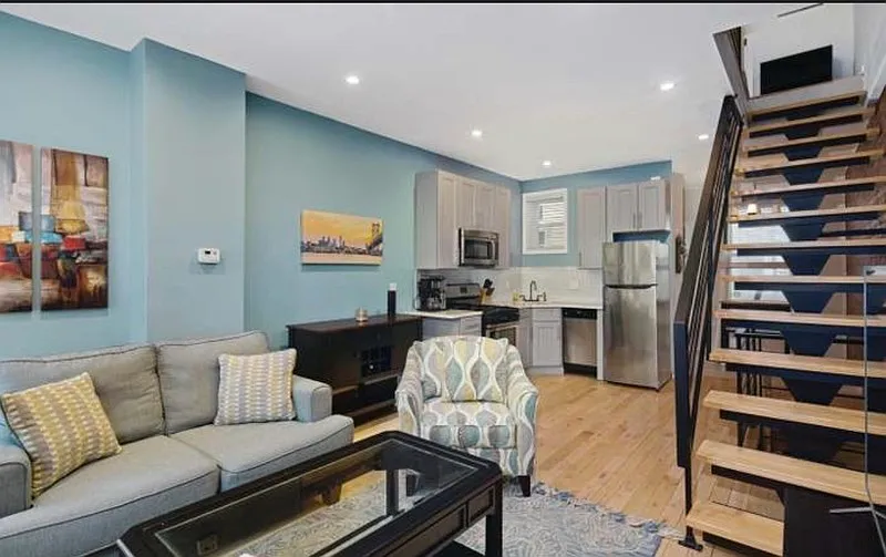 2 bed, 1.0 bath, 675 sqft, $2,000 — Photo 3
