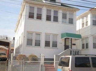 34-44 111th St, Flushing, NY 11368