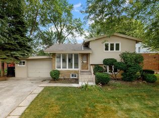 8345 S Kimbark Ave, Chicago, IL