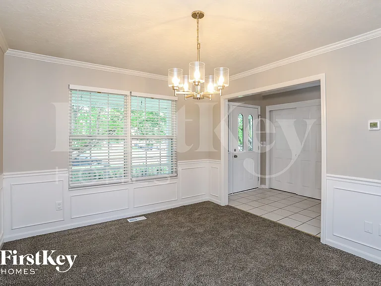 935 Grandstone Ct — Photo 6