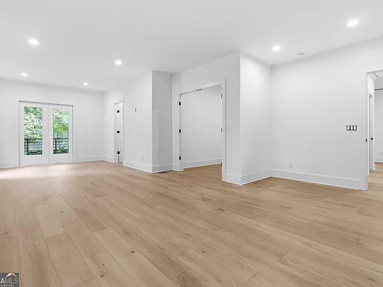 3196 Towerview Dr NE — Photo 58
