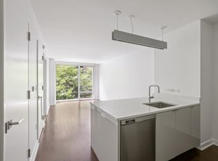 400 W 113th St APT 320, New York, NY 10025