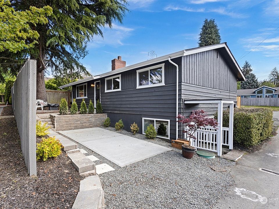 1st image of 10532 124th Avenue NE