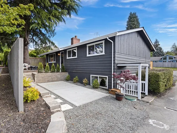 10532 124th Avenue NE, Kirkland, WA 98033