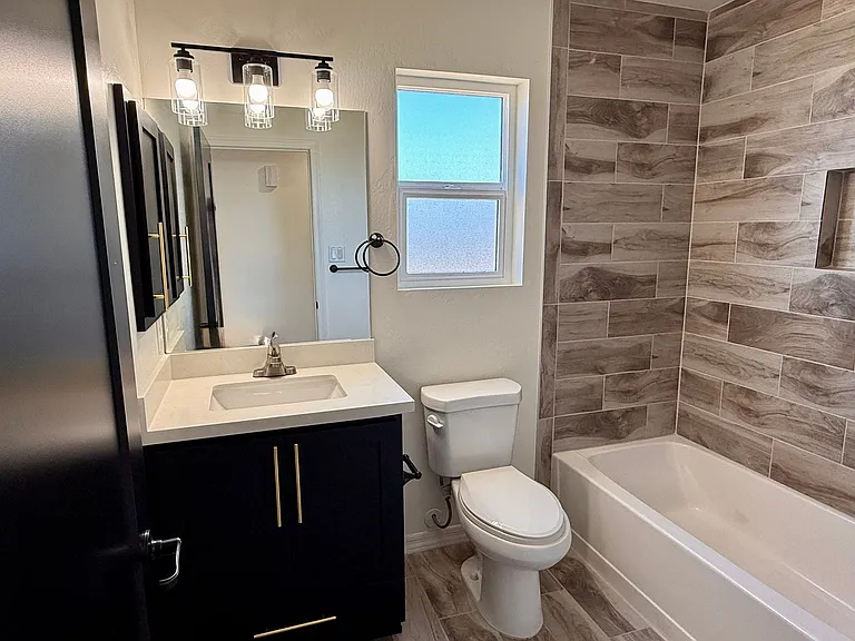 3877 E Santa Rosalina Ln — Photo 18
