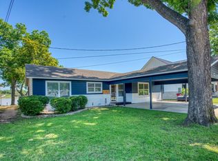 1608 Bluebonnet Ln, Kingsland, TX 78639