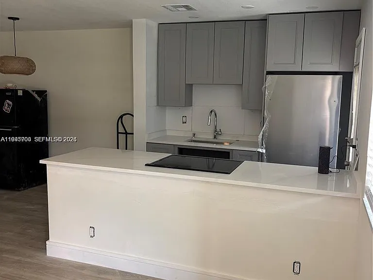 1431 S 14th Ave #107 — Photo 7