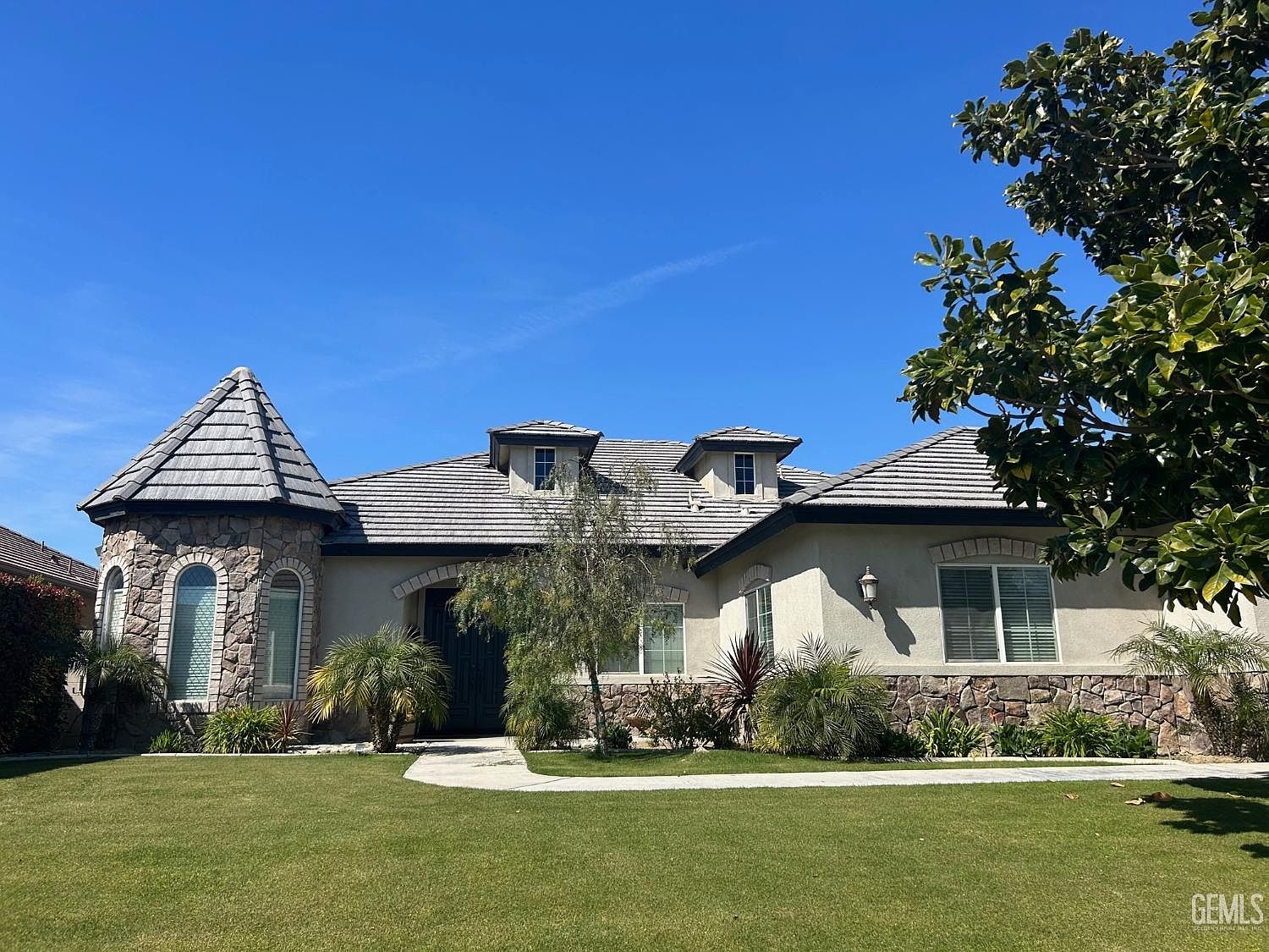 ☁️☀️ 13412 Coco Palm Ct, Bakersfield, CA 93314 | Zillow
