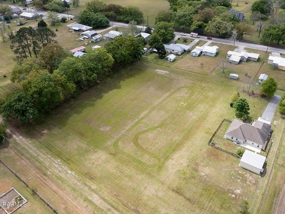 956 N Main St, Loreauville, LA 70552 Zillow
