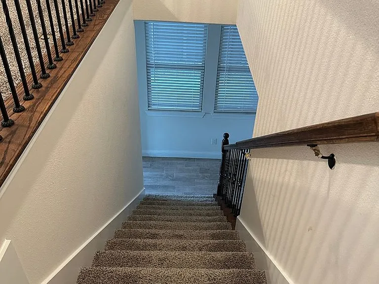 1657 Blakely Pl — Photo 37