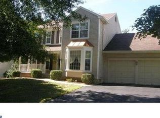 704 Sycamore Ct, Laurel Springs, NJ 08021