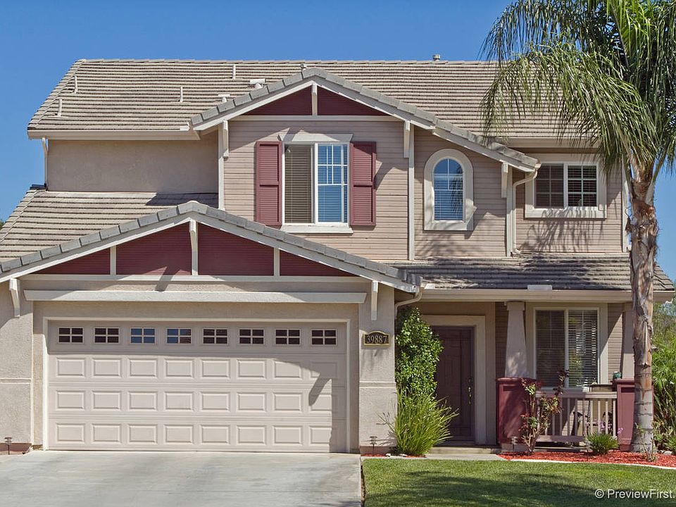 1st image of 39887 Hillsboro Cir