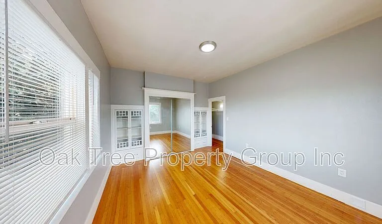 624 31st St #628 — Photo 16