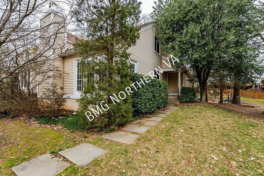 1st image of 12536 Flatwood Cir