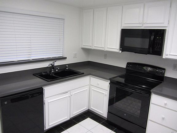 2nd image of 25 Salvatore Dr