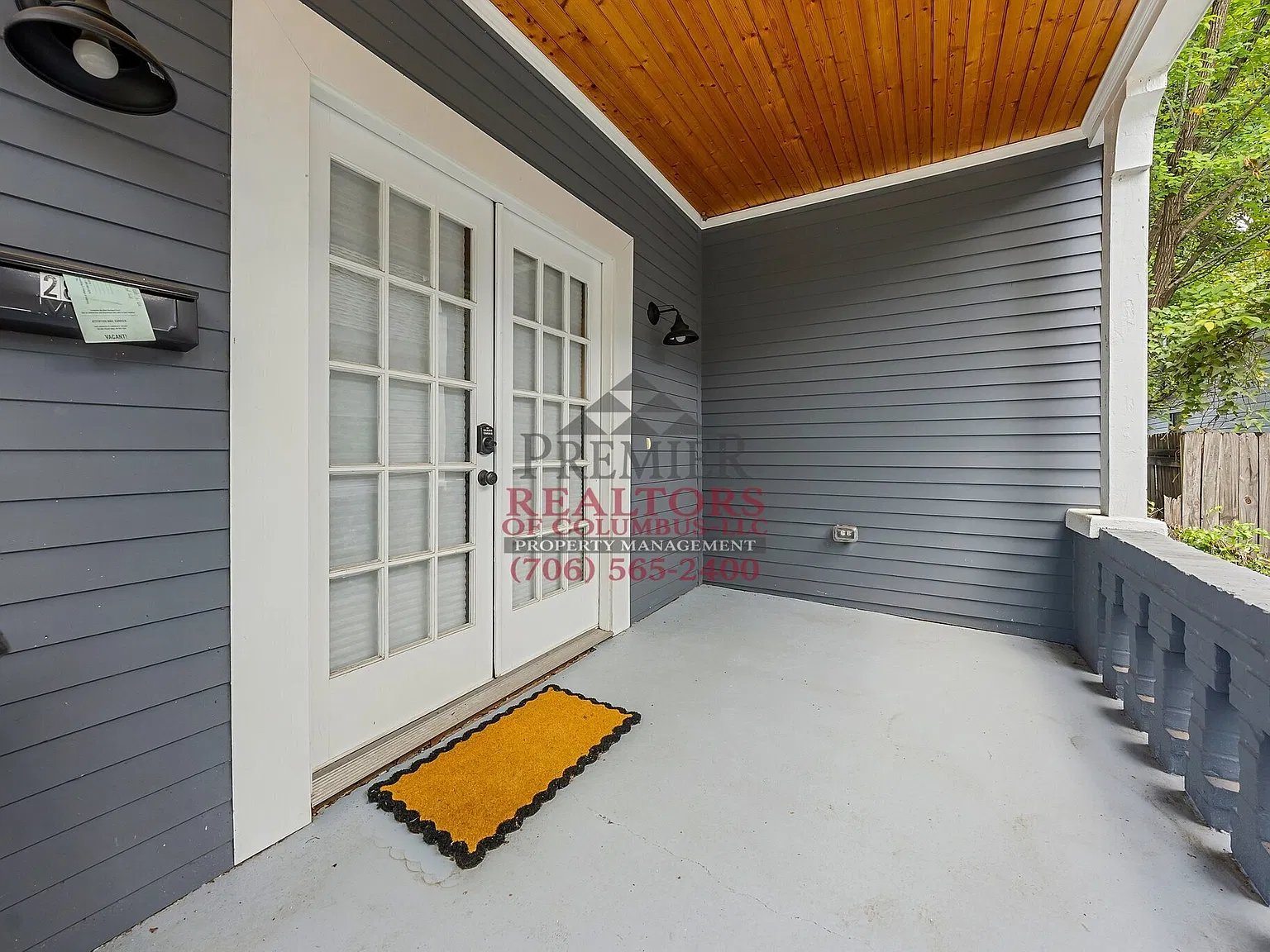 2 bed, 1012 sqft, $1,200 — Photo 2