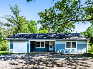 2048 Highway 30 East, Huntsville, TX 77320