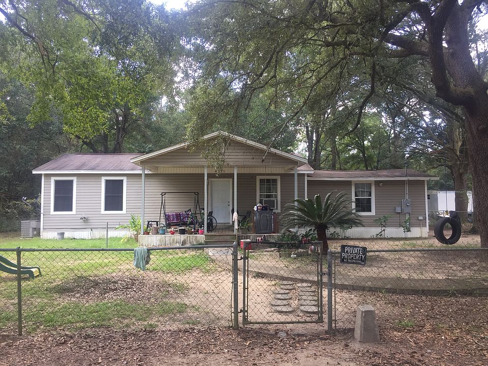 1st image of 4371 Burbank Dr