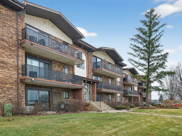 5239 James Ln APT 1101, Crestwood, IL 60418