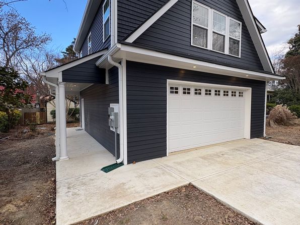 (undisclosed Address)