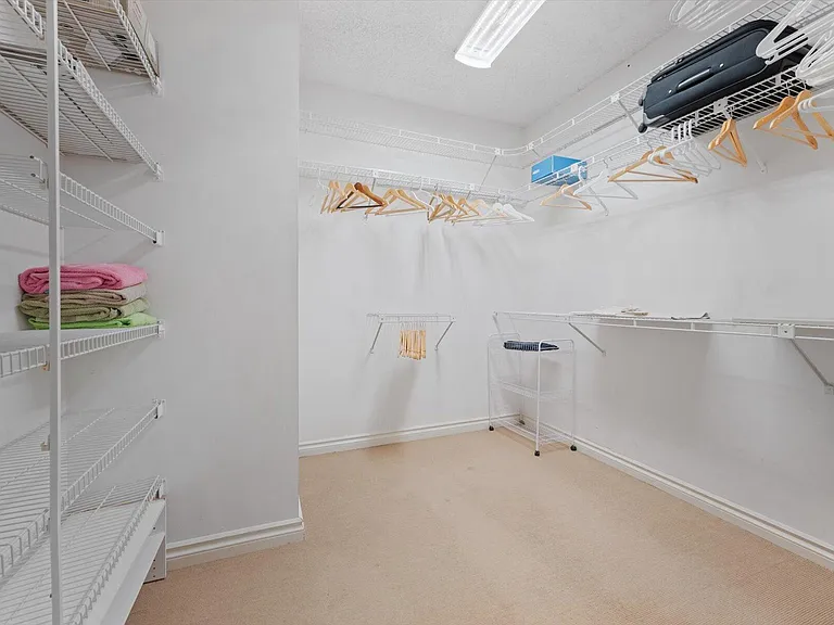 11875 Pebblewood Dr #201 — Photo 27