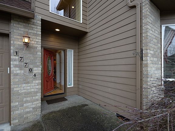 3rd image of 17704 NE 25th St