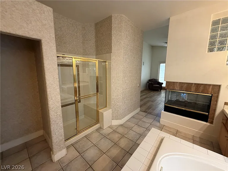 10225 Red Bridge Ave — Photo 13