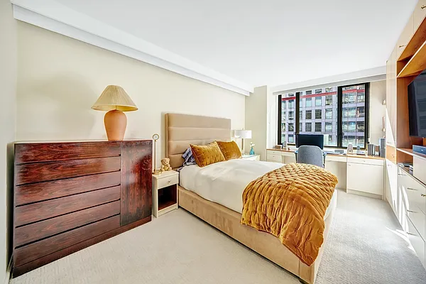 Sold by Corcoran | media 7