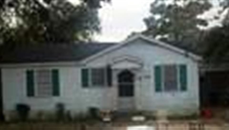 2nd image of 717 Highland Ave