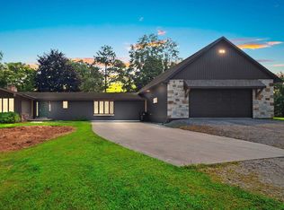 3467 Jewel Way, Green Bay, WI 54313