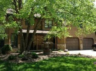 2053 Shady Ln, Green Bay, WI 54313