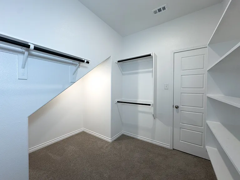 108 Rosings Pl — Photo 21