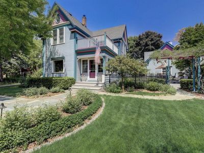 N50W7228 Western ROAD, Cedarburg, WI, 53012
